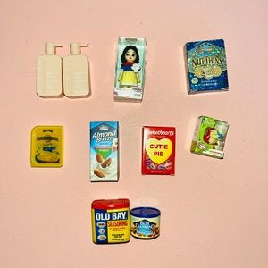 Mini Brands 10 Pieces